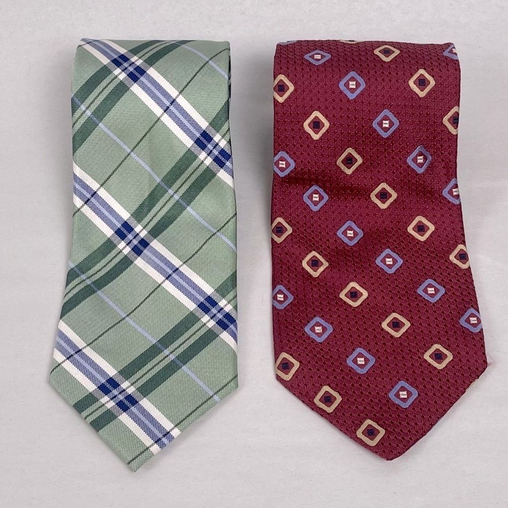 Lot of 2 Joseph A Bank 100% Silk Ties Classic & Signature Series; Formal, Office